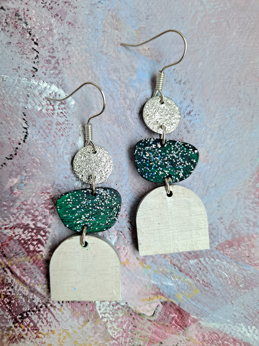 Glitter on Emerald earrings 